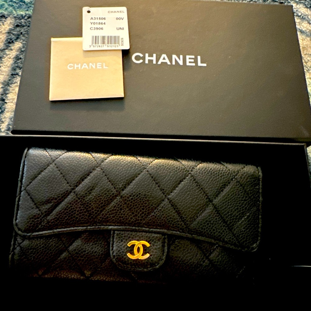 Chanel Lambskin Interlock Wallet